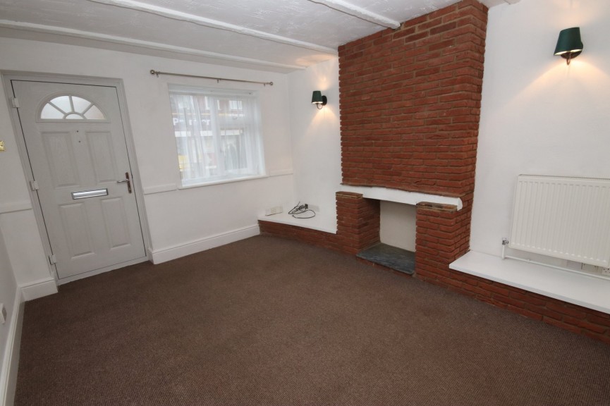 2 bedroom House for Letting High Street, Westoning, Bedfordshire