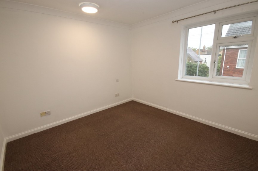 2 bedroom House for Letting High Street, Westoning, Bedfordshire