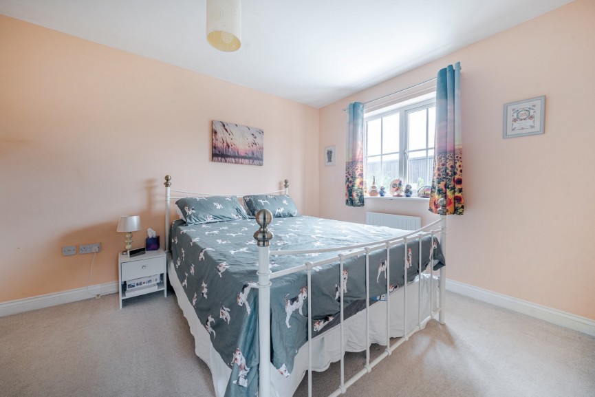 3 bedroom House for Sale Jubilee Close, Henlow, Bedfordshire