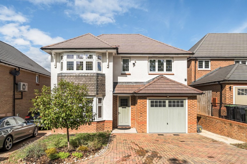 4 bedroom House for Sale Odell Way, Shefford, Bedfordshire