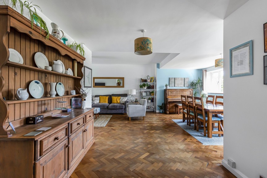 5 bedroom House for Sale The Holdings, Hatfield, Hertfordshire