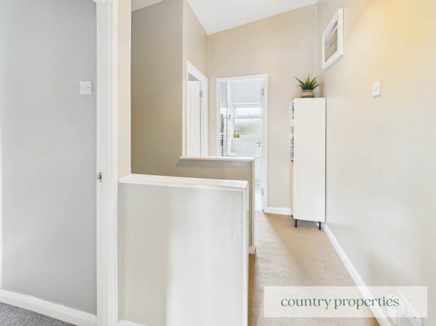 3 bedroom House for Sale Cloverfield, Welwyn Garden City, Hertfordshire