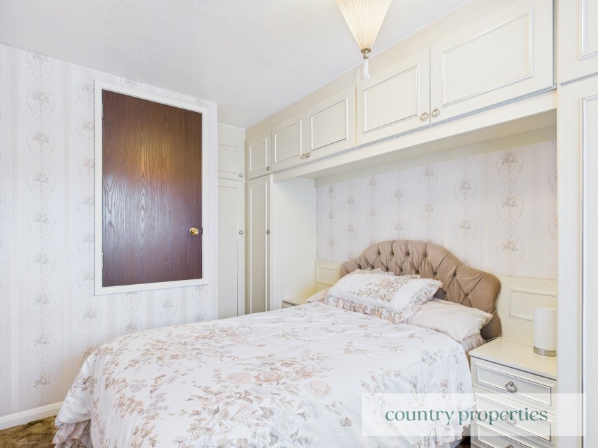 3 bedroom House for Sale Poppyfields, Welwyn Garden City, Hertfordshire