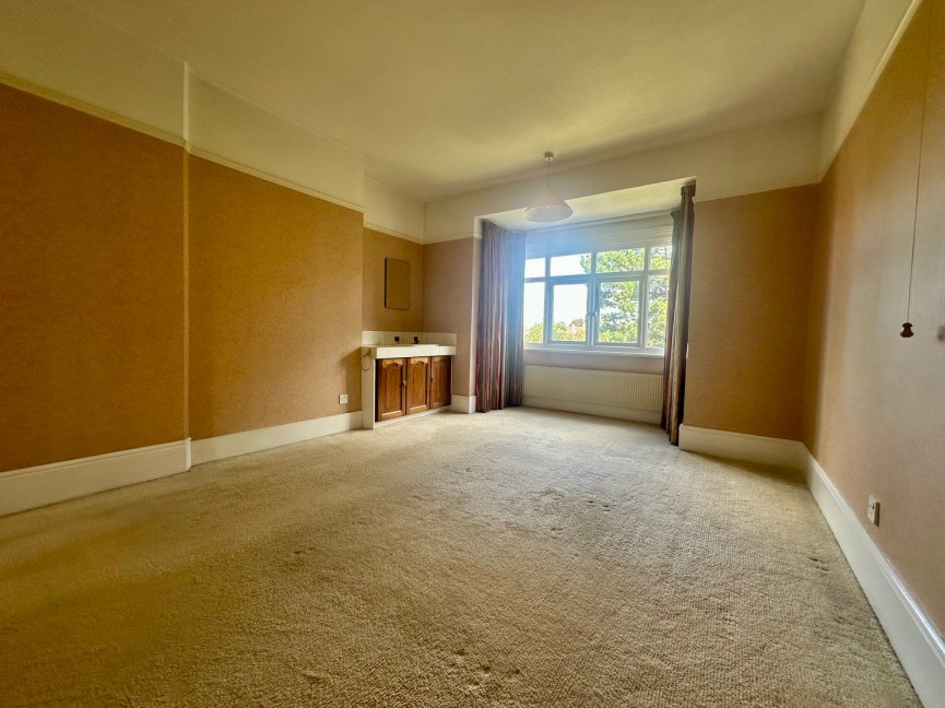 4 bedroom House for Sale London Road, Biggleswade, Bedfordshire