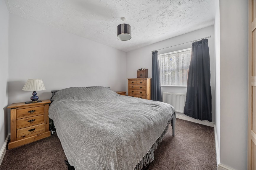 3 bedroom House for Sale Kingfisher Road, Shefford, Bedfordshire