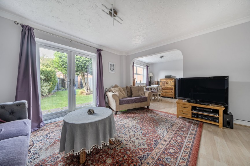 3 bedroom House for Sale Kingfisher Road, Shefford, Bedfordshire