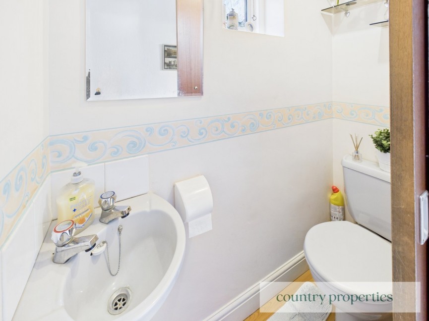 3 bedroom House for Sale Dawley, Welwyn Garden City, Hertfordshire
