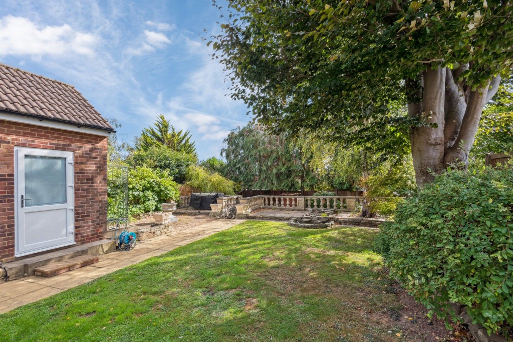 Uplands Avenue, Hitchin, Hertfordshire