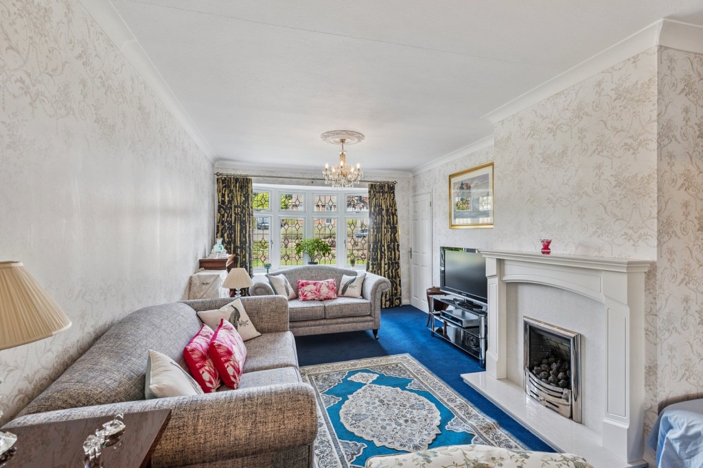Uplands Avenue, Hitchin, Hertfordshire