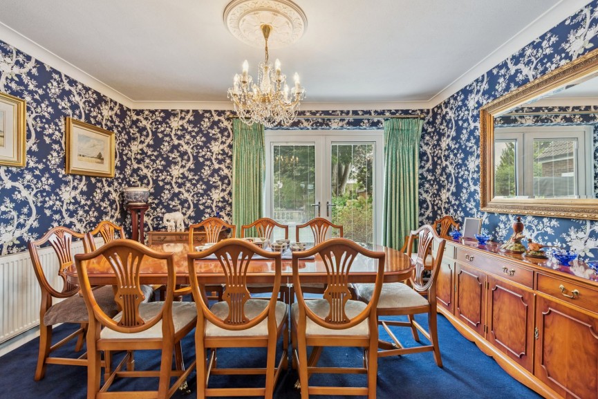 4 bedroom House for Sale Uplands Avenue, Hitchin, Hertfordshire