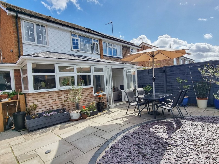 3 bedroom House for Sale Clophill, Bedfordshire