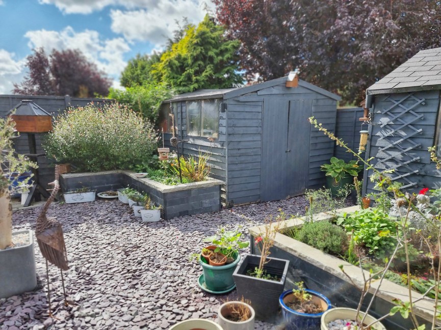 3 bedroom House for Sale Clophill, Bedfordshire