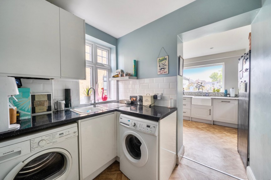 3 bedroom House for Sale High Street, Arlesey, Bedfordshire