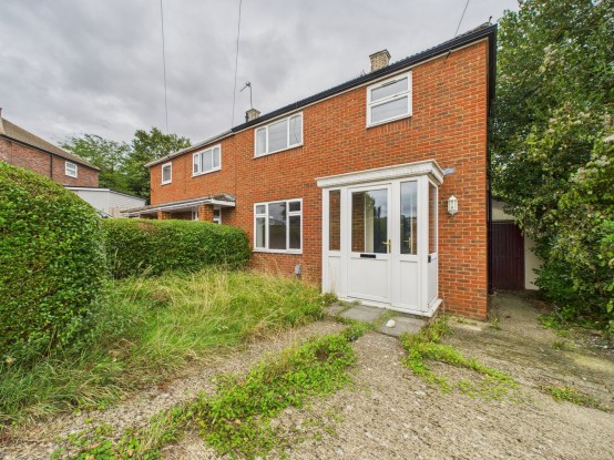 Fairfield Way, Hitchin, Hertfordshire