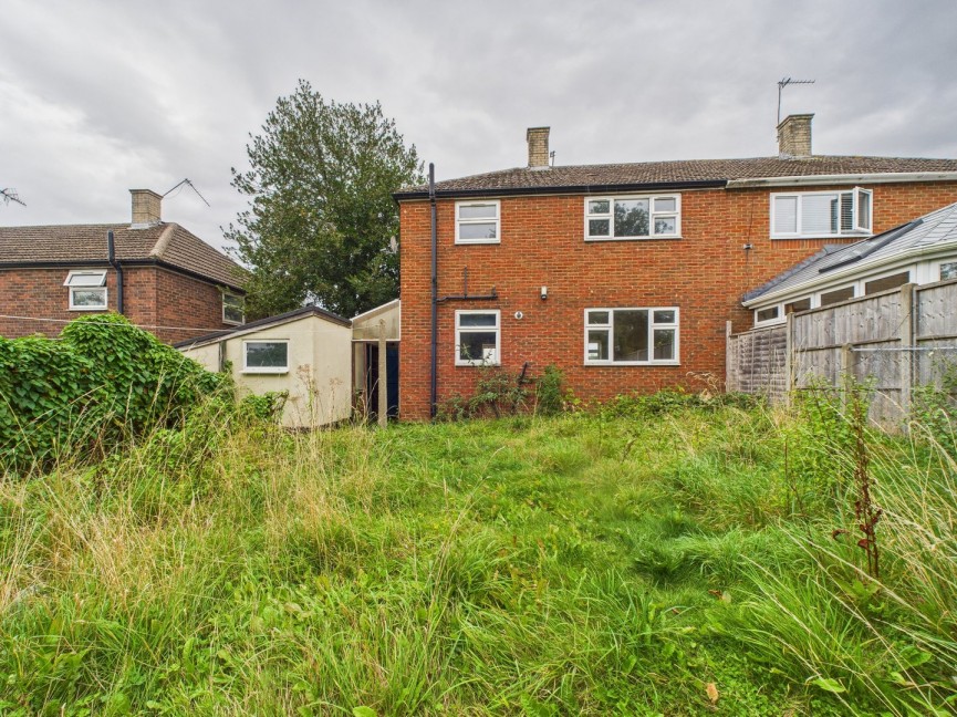3 bedroom House for Sale Fairfield Way, Hitchin, Hertfordshire
