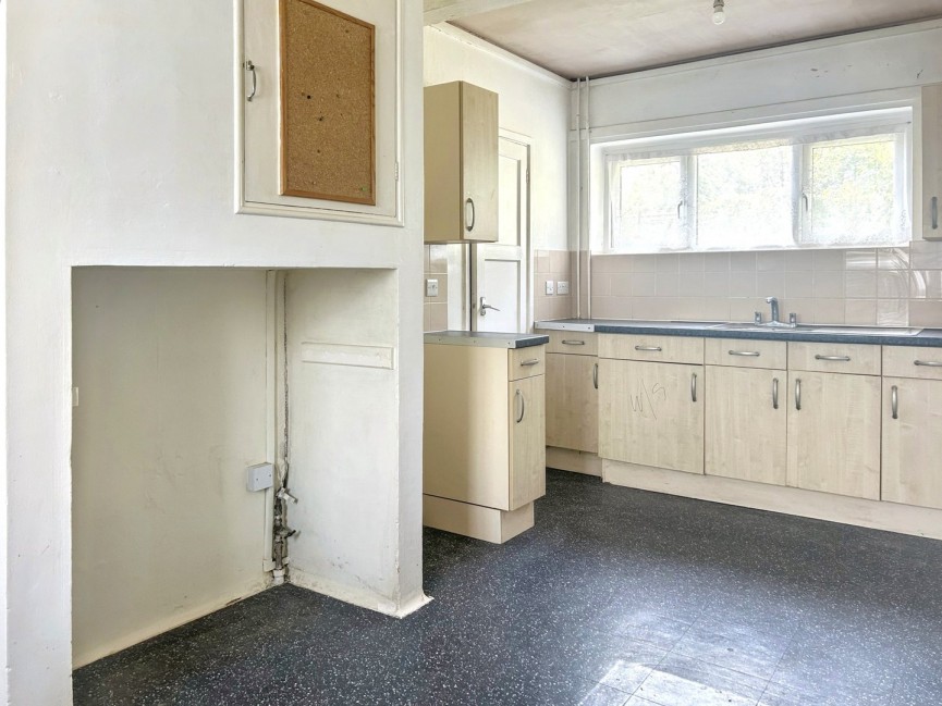 3 bedroom House for Sale Orchard Way, Royston, Hertfordshire