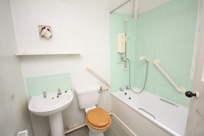 3 bedroom House for Sale Pixmore Way, Letchworth Garden City, Hertfordshire