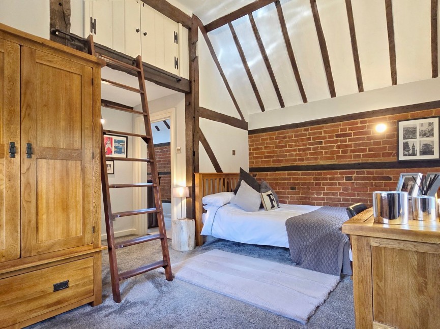 5 bedroom House for Sale Ampthill, Bedfordshire