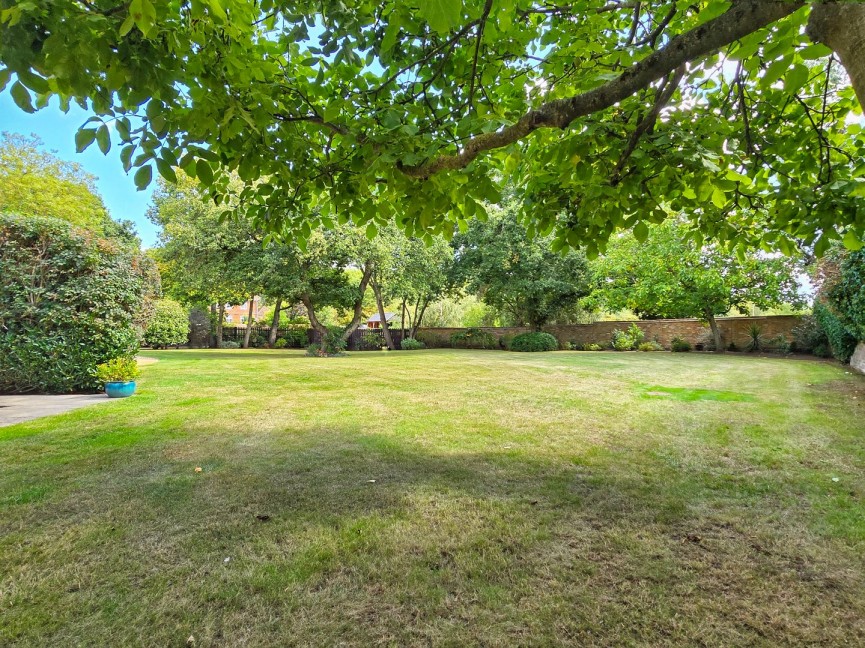 5 bedroom House for Sale Ampthill, Bedfordshire