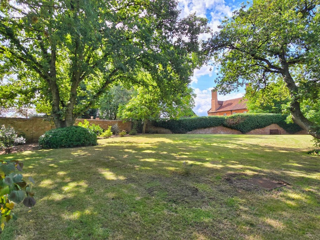 Ampthill, Bedfordshire
