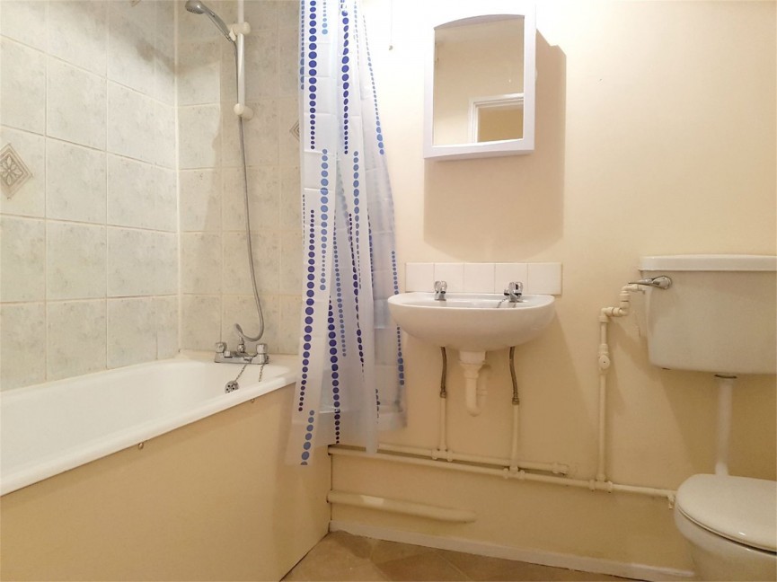 1 bedroom Flat for Letting Corners, Welwyn Garden City, Herts