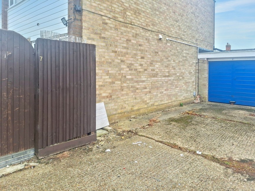 3 bedroom House for Sale Dells Lane, Biggleswade, Bedfordshire