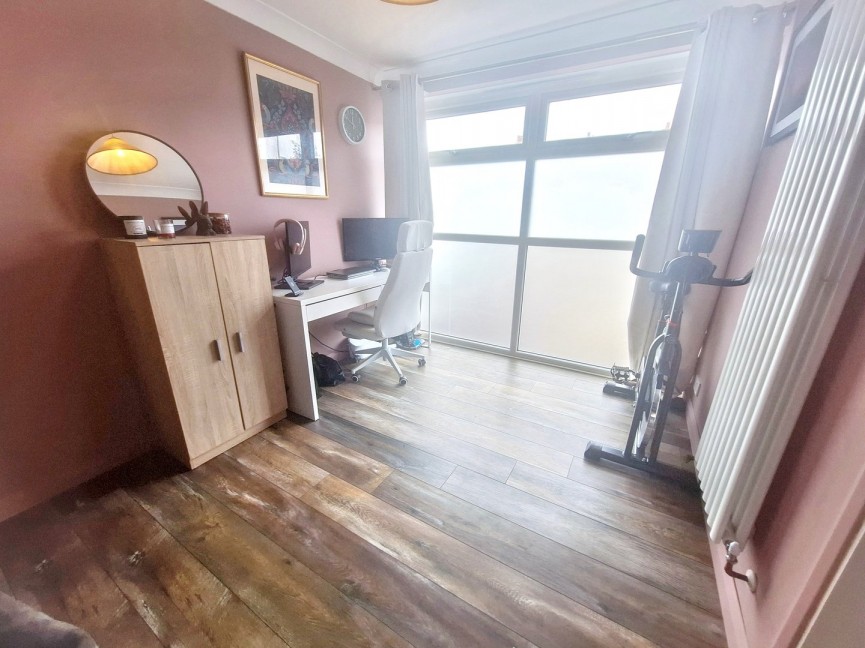 3 bedroom House for Sale Dells Lane, Biggleswade, Bedfordshire