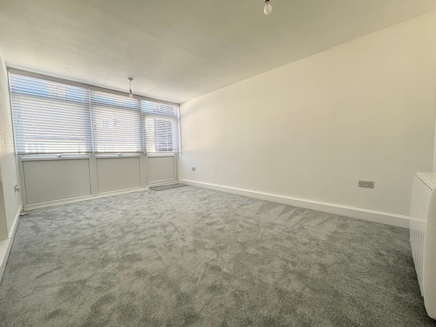 2 bedroom Property for Letting Upper King Street, Royston, Hertfordshire
