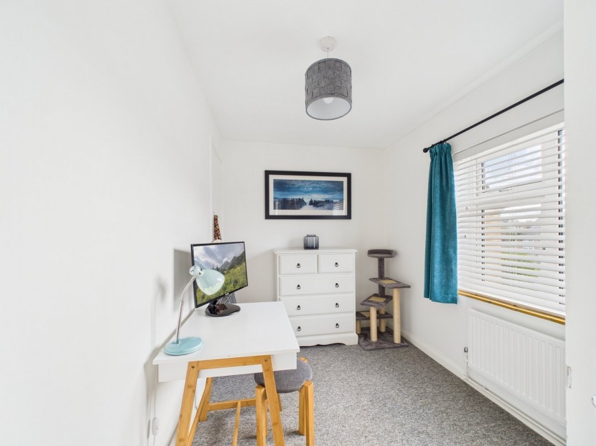 2 bedroom Flat for Sale Ickleford, Hitchin, Hertfordshire