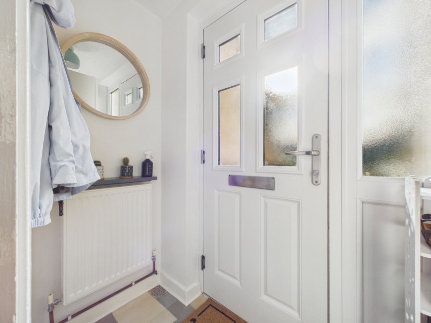 2 bedroom Flat for Sale Ickleford, Hitchin, Hertfordshire