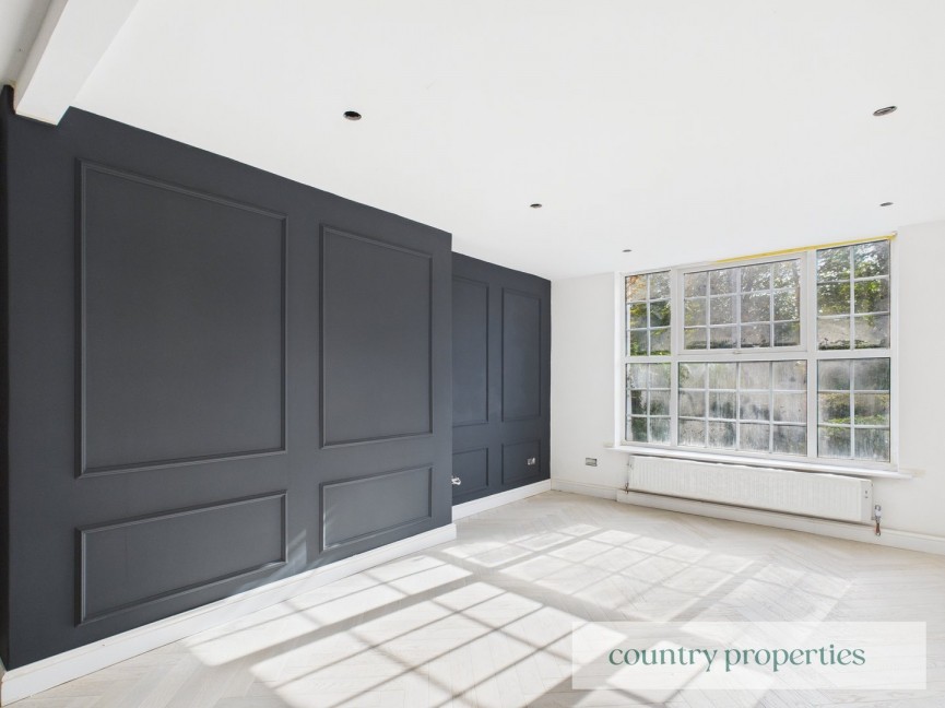 3 bedroom House for Sale Beehive Lane, Welwyn Garden City, Hertfordshire