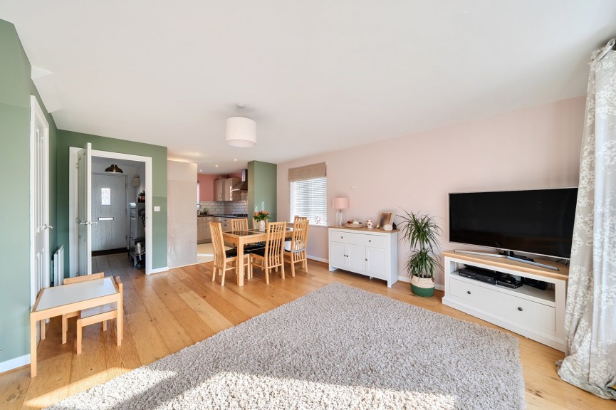 3 bedroom House for Sale Chaffinch Green, Lower Stondon, Bedfordshire
