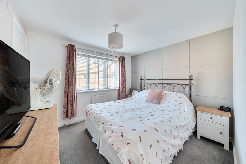 3 bedroom House for Sale Chaffinch Green, Lower Stondon, Bedfordshire