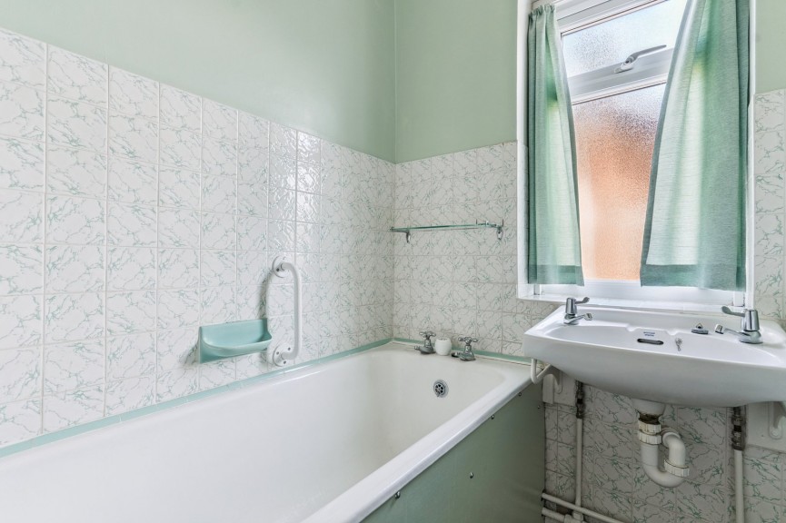 3 bedroom House for Sale Purwell Lane, Hitchin, Hertfordshire