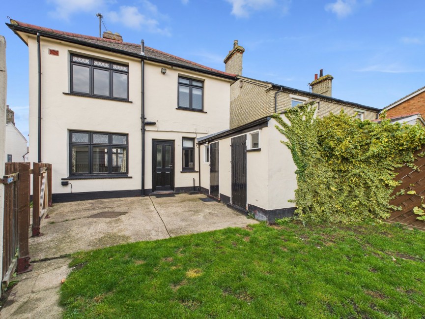 3 bedroom House for Sale St Johns Street, Biggleswade, Bedfordshire