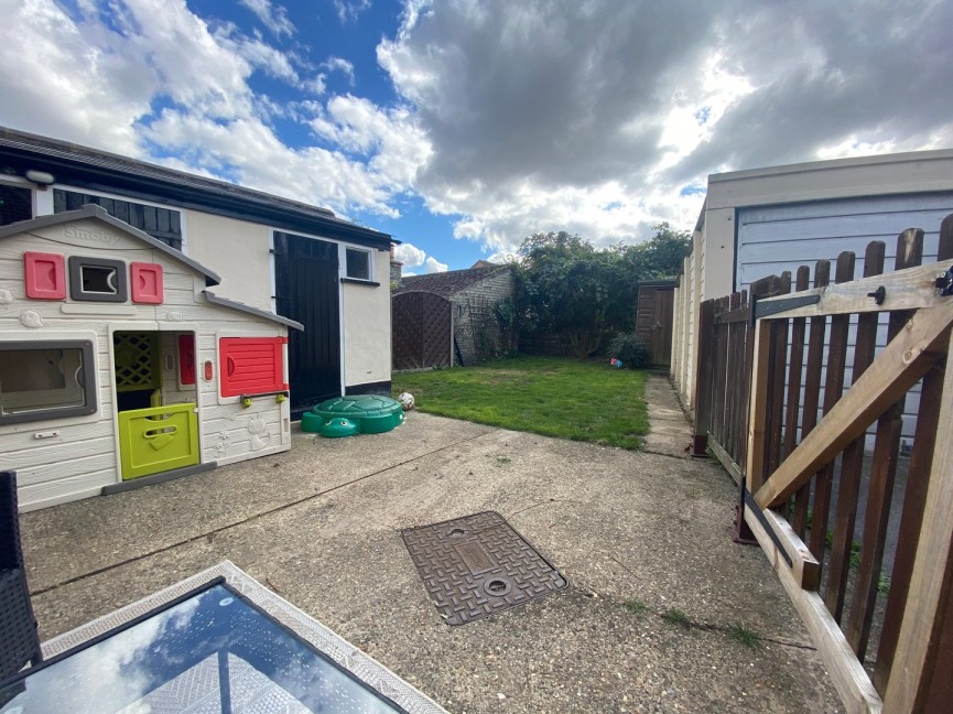 3 bedroom House for Sale St Johns Street, Biggleswade, Bedfordshire