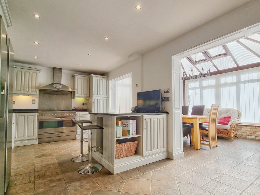 5 bedroom House for Sale Clophill, Bedfordshire