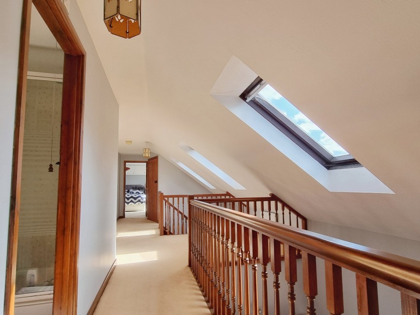 5 bedroom House for Sale Clophill, Bedfordshire