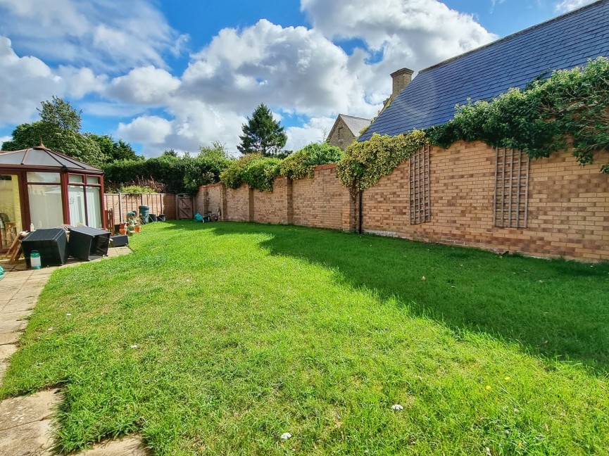 5 bedroom House for Sale Clophill, Bedfordshire