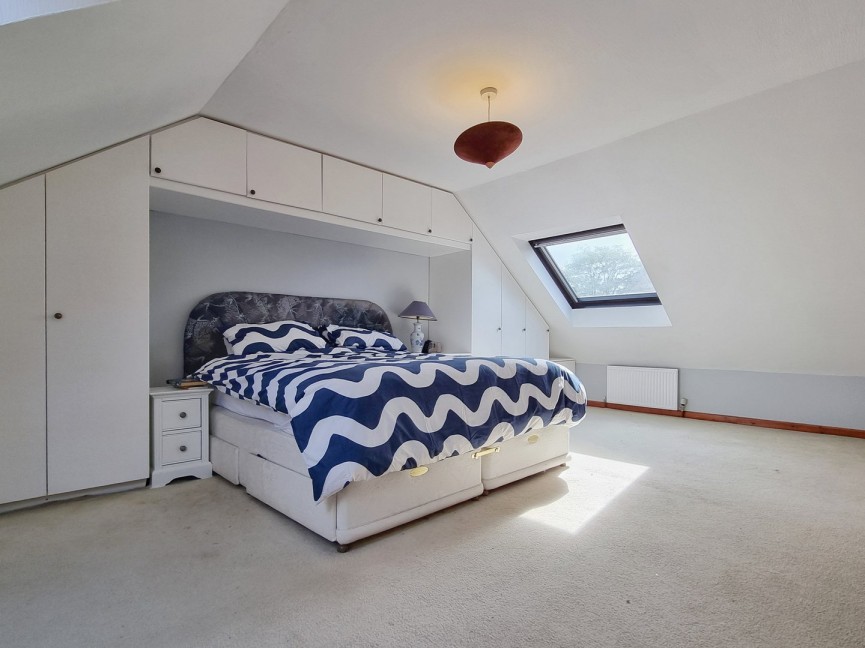 5 bedroom House for Sale Clophill, Bedfordshire