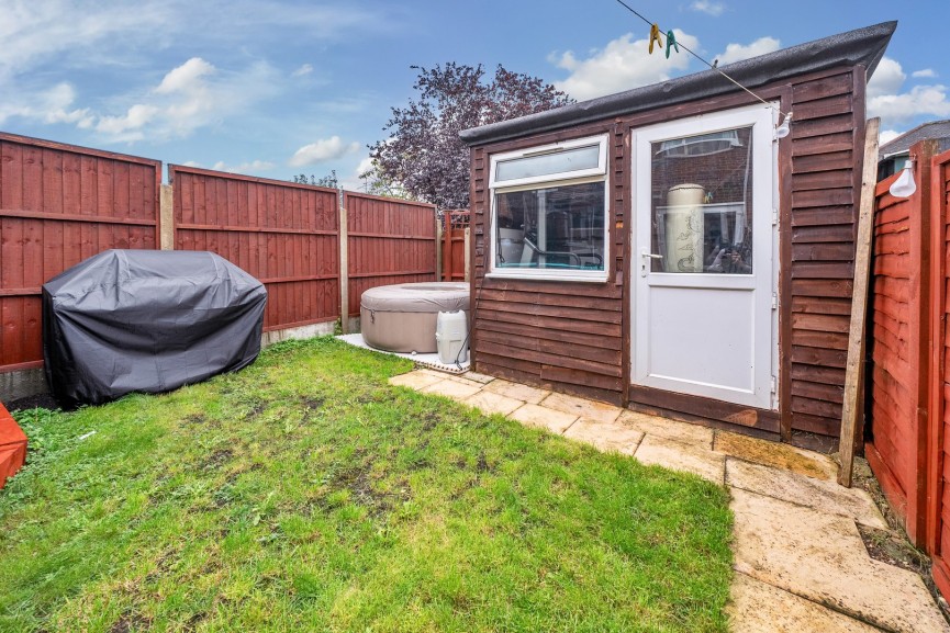 3 bedroom House for Sale Rosedale Close, Luton, Bedfordshire