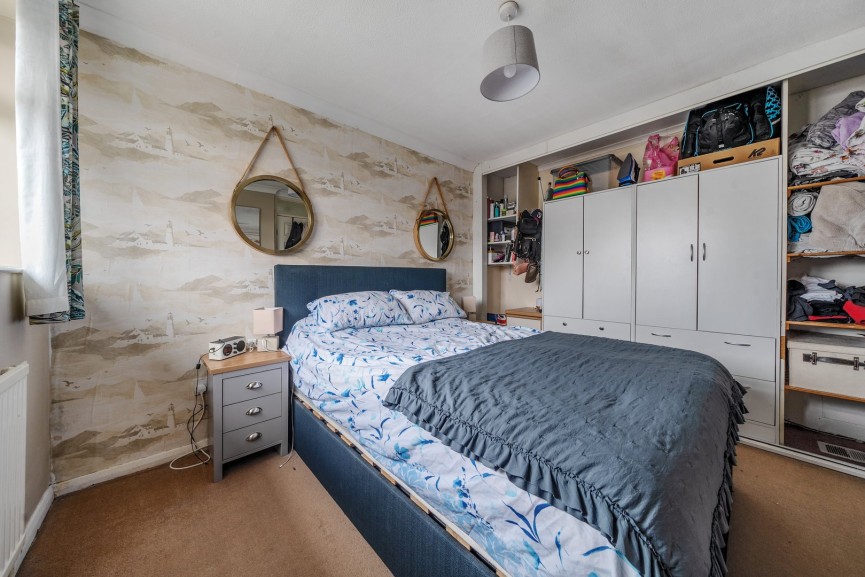 3 bedroom House for Sale Rosedale Close, Luton, Bedfordshire