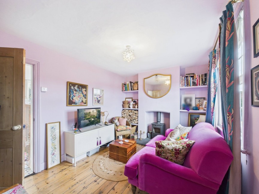 2 bedroom House for Sale Normans Lane, Royston, Hertfordshire