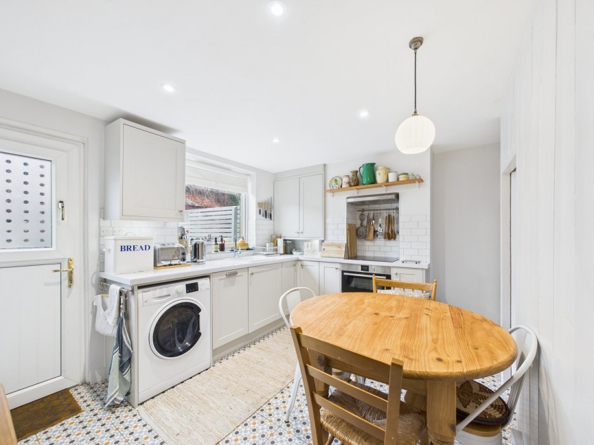 2 bedroom House for Sale Normans Lane, Royston, Hertfordshire