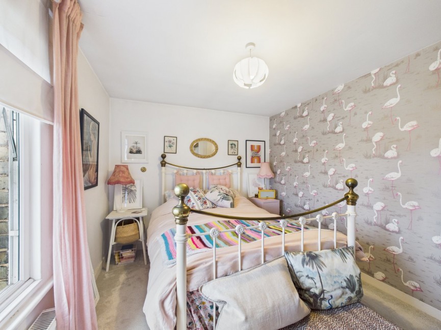 2 bedroom House for Sale Normans Lane, Royston, Hertfordshire