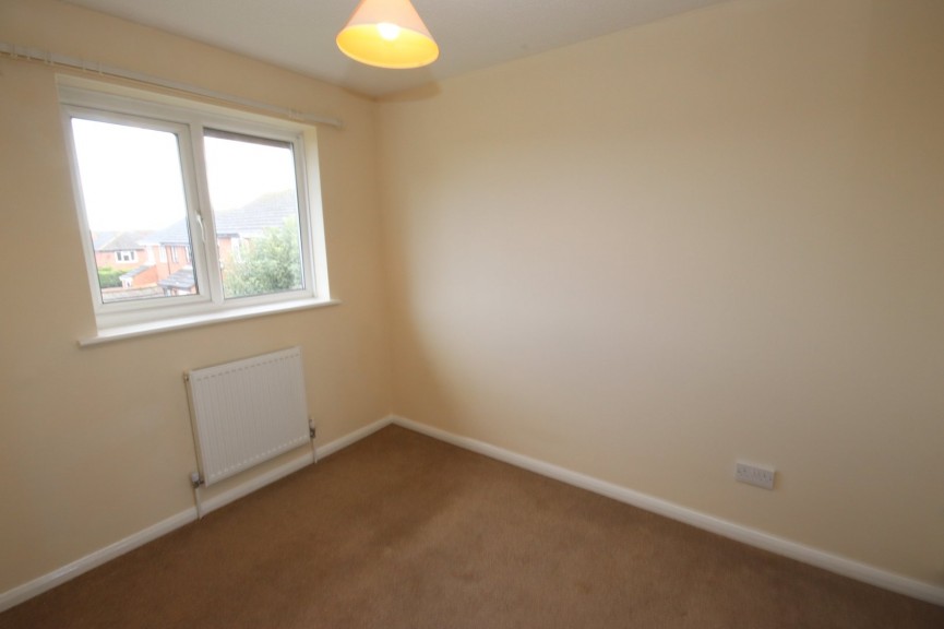 2 bedroom House for Letting Windrush Close, Flitwick, Bedfordshire