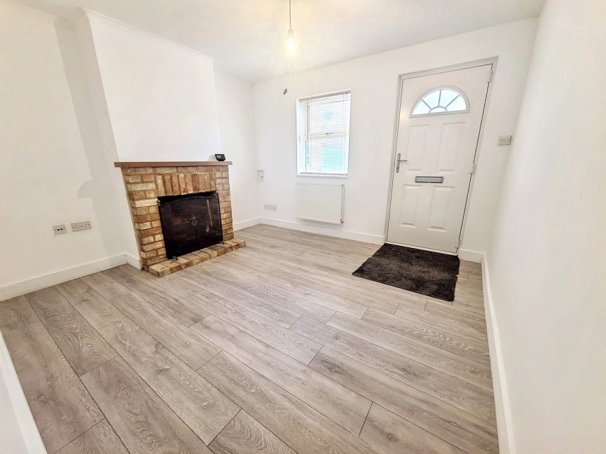 2 bedroom House for Sale Carter Street, Sandy, Bedfordshire