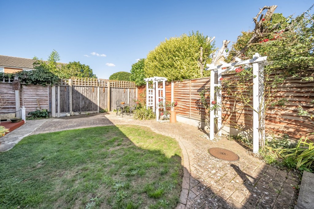 Elgar Drive, Shefford, Bedfordshire