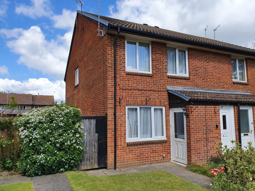 1 bedroom Flat for Letting Forresters Drive, Welwyn Garden City, Hertfordshire