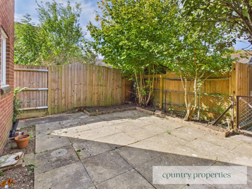 1 bedroom Flat for Letting Forresters Drive, Welwyn Garden City, Hertfordshire
